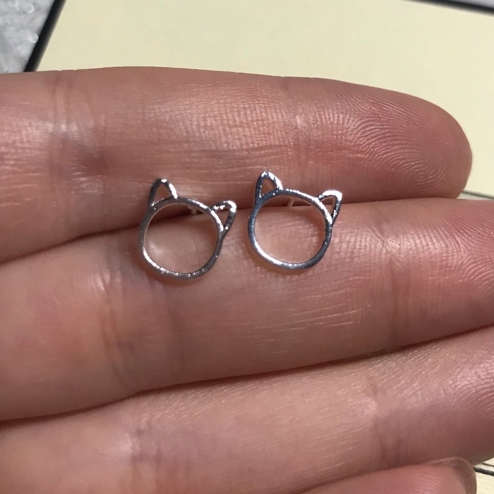 Sterling Silver 925 Cat Stud Earrings - Picture 4 of 5